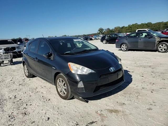 2012 Toyota Prius C VIN: JTDKDTB30C1004912 Lot: 82494235