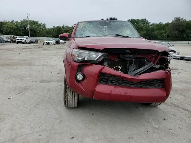 2018 Toyota 4Runner Sr5/Sr5 Premium VIN: JTEBU5JR8J5520194 Lot: 82296375