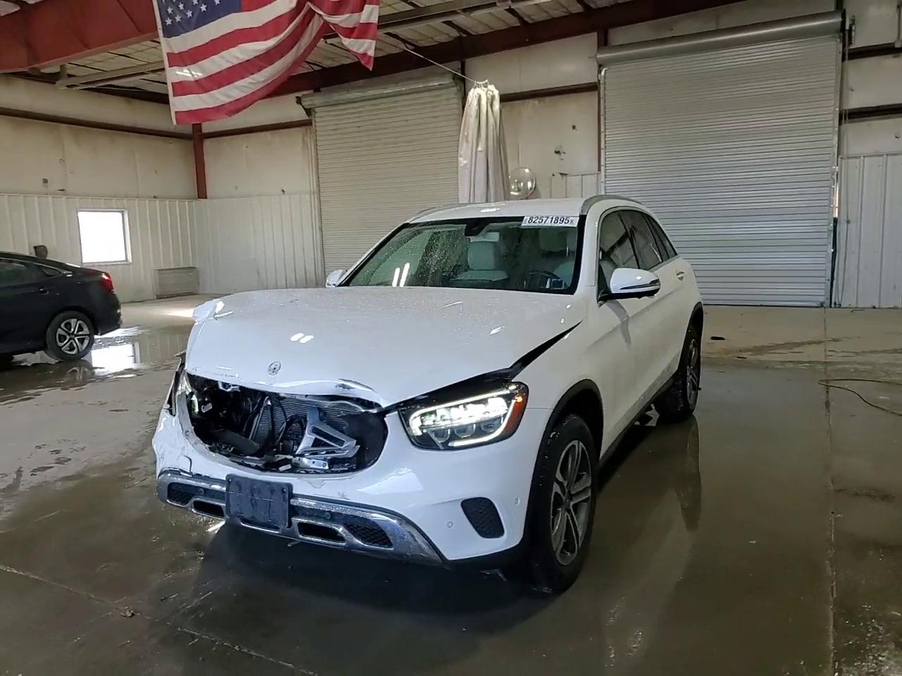 Фото: WDC0G8EBXLF745581