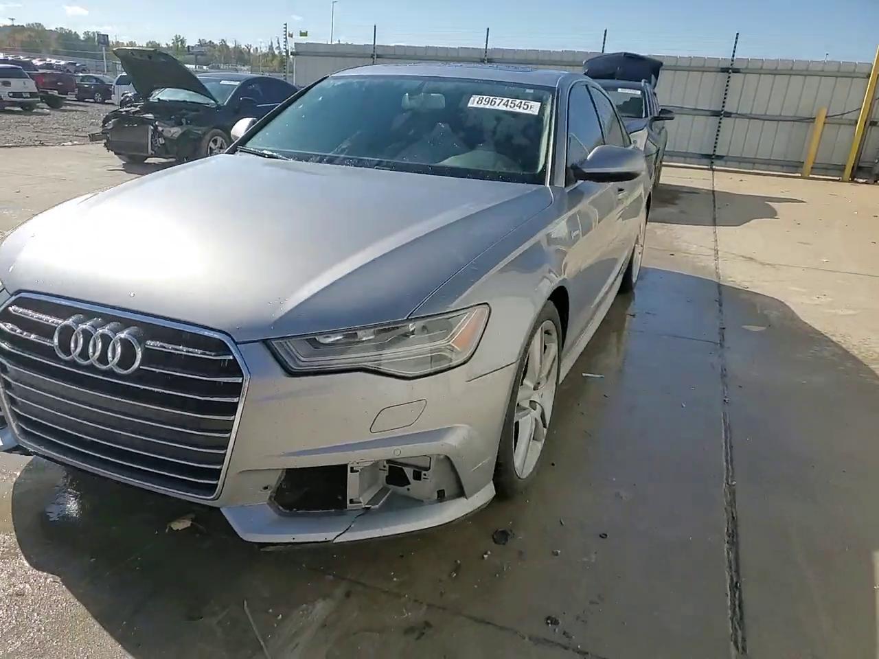 Фото: WAUFGAFC2GN073670