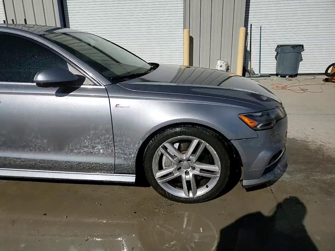 Фото: WAUFGAFC2GN073670