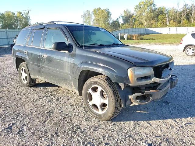 2008 Chevrolet Trailblazer Ls VIN: 1GNDT13S682170947 Lot: 81910445