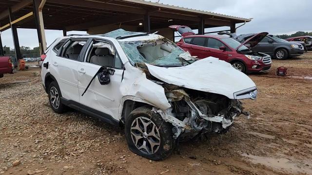 2021 Subaru Forester Premium VIN: JF2SKAFC7MH547690 Lot: 85327955