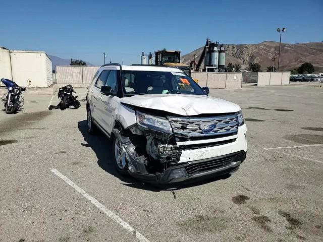 2018 Ford Explorer Xlt VIN: 1FM5K7D81JGB09872 Lot: 85556315