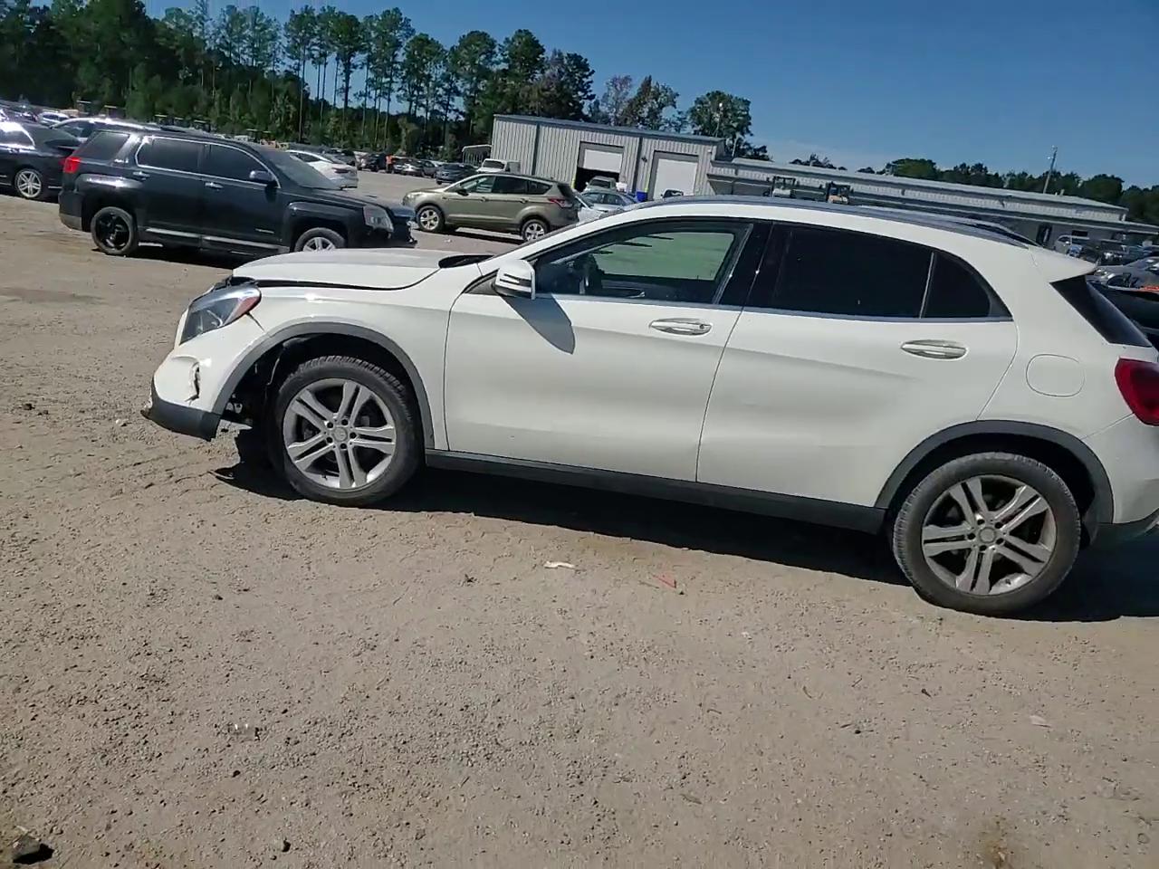 Фото: WDCTG4GB8GJ234487