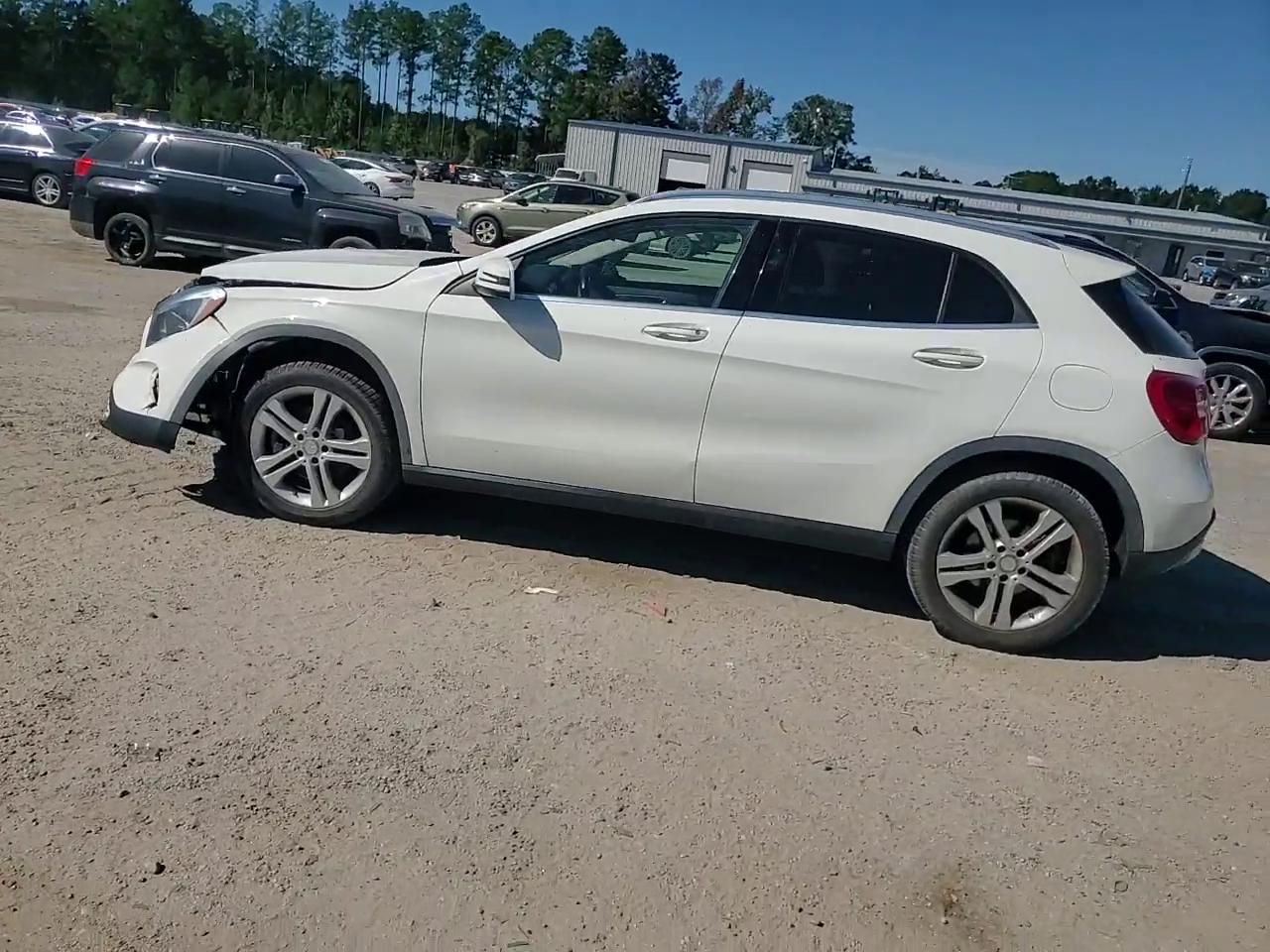 Фото: WDCTG4GB8GJ234487