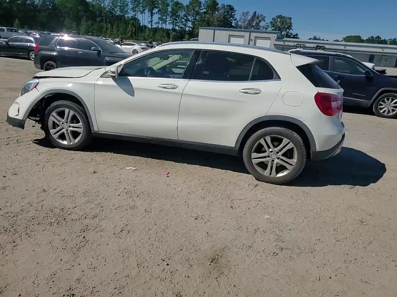 Фото: WDCTG4GB8GJ234487