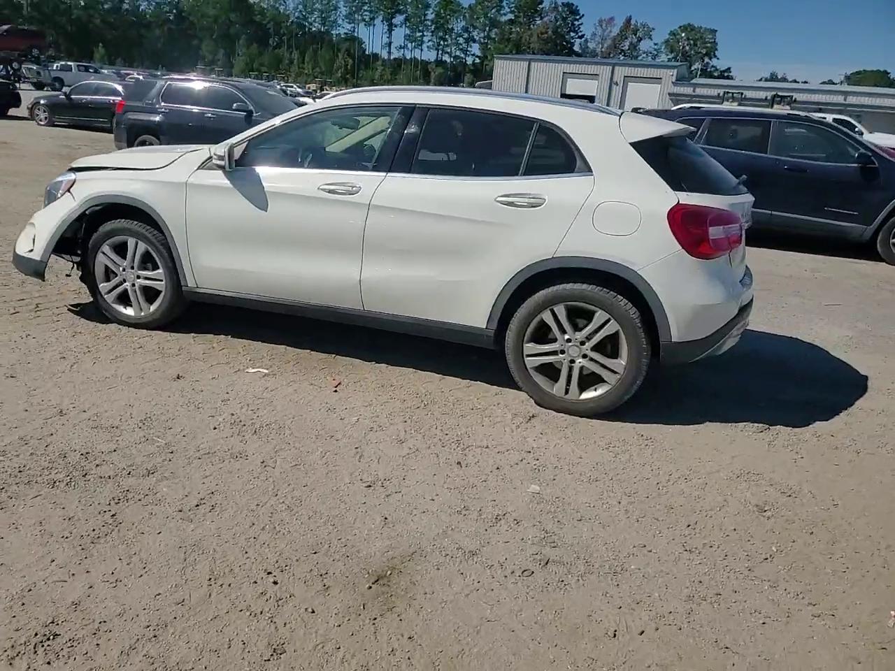 Фото: WDCTG4GB8GJ234487