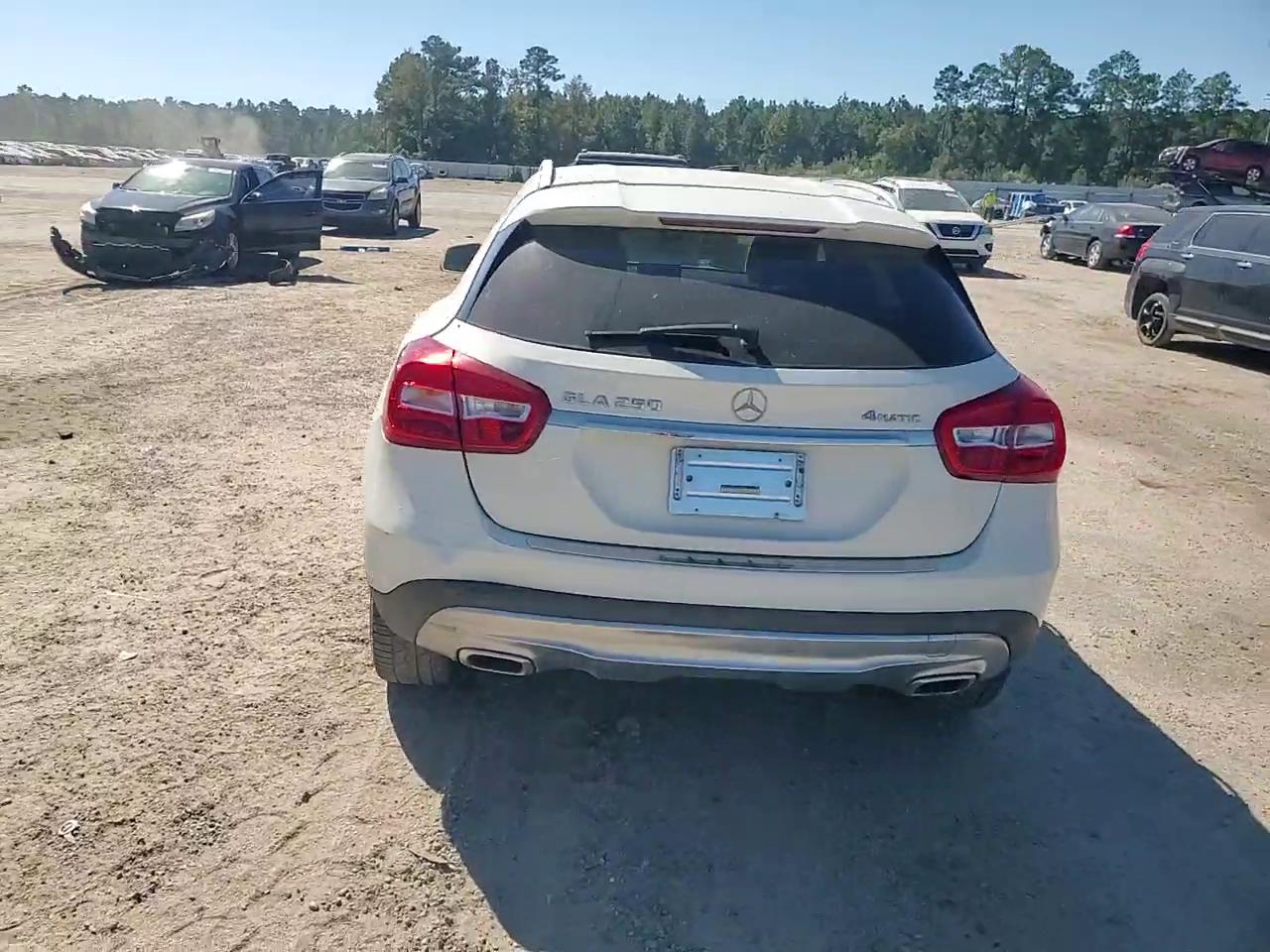 Фото: WDCTG4GB8GJ234487