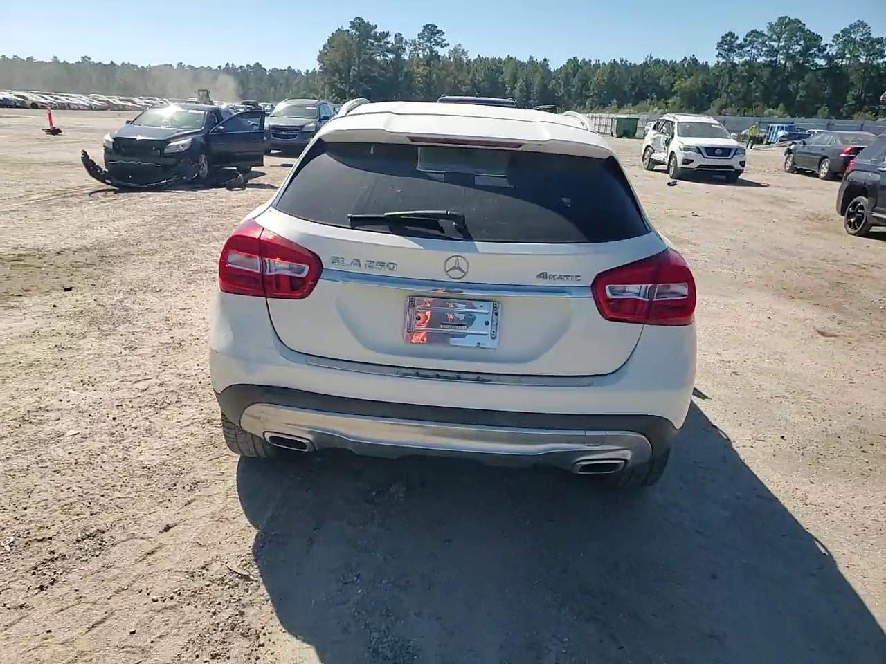 Фото: WDCTG4GB8GJ234487