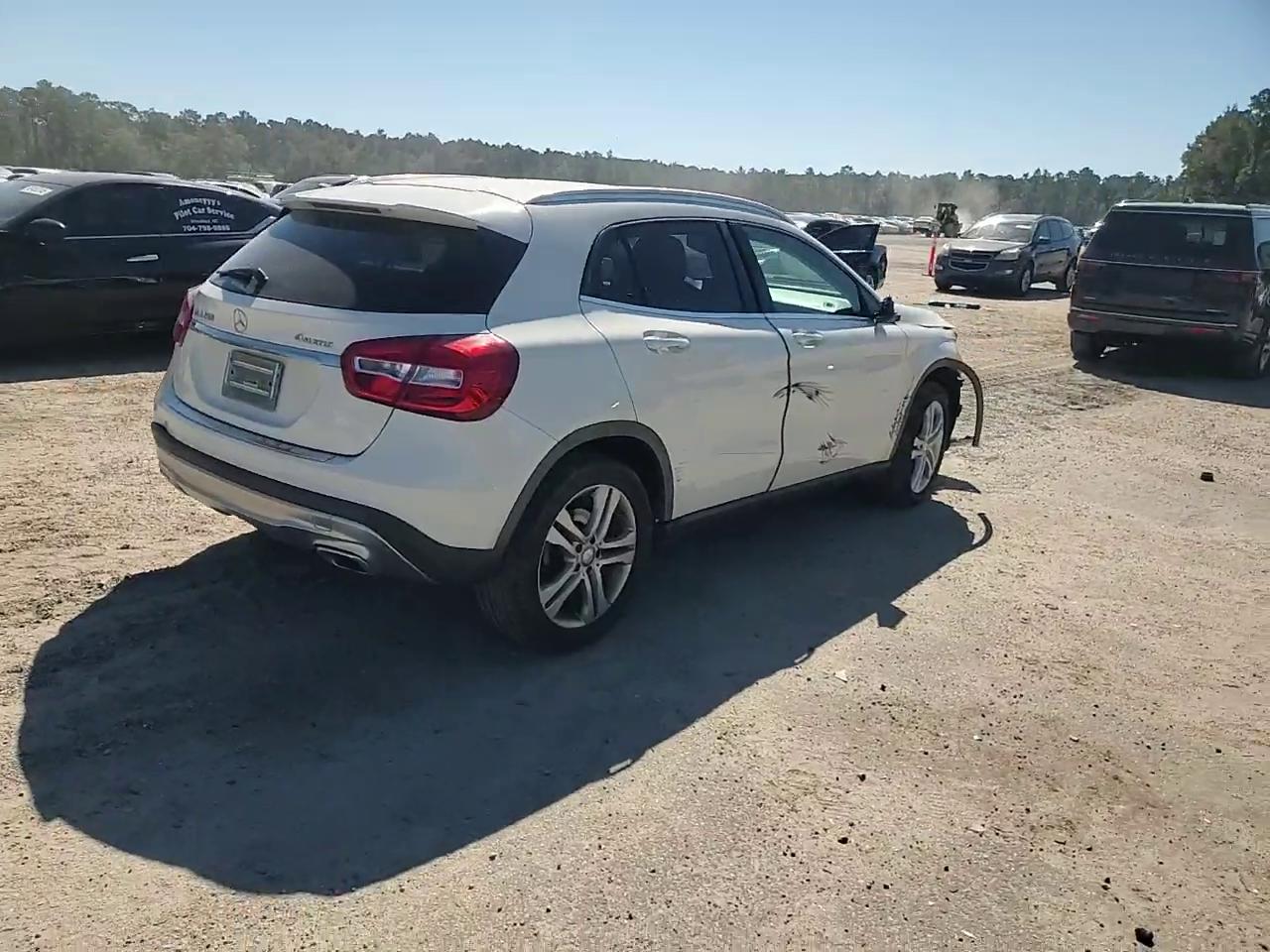 Фото: WDCTG4GB8GJ234487