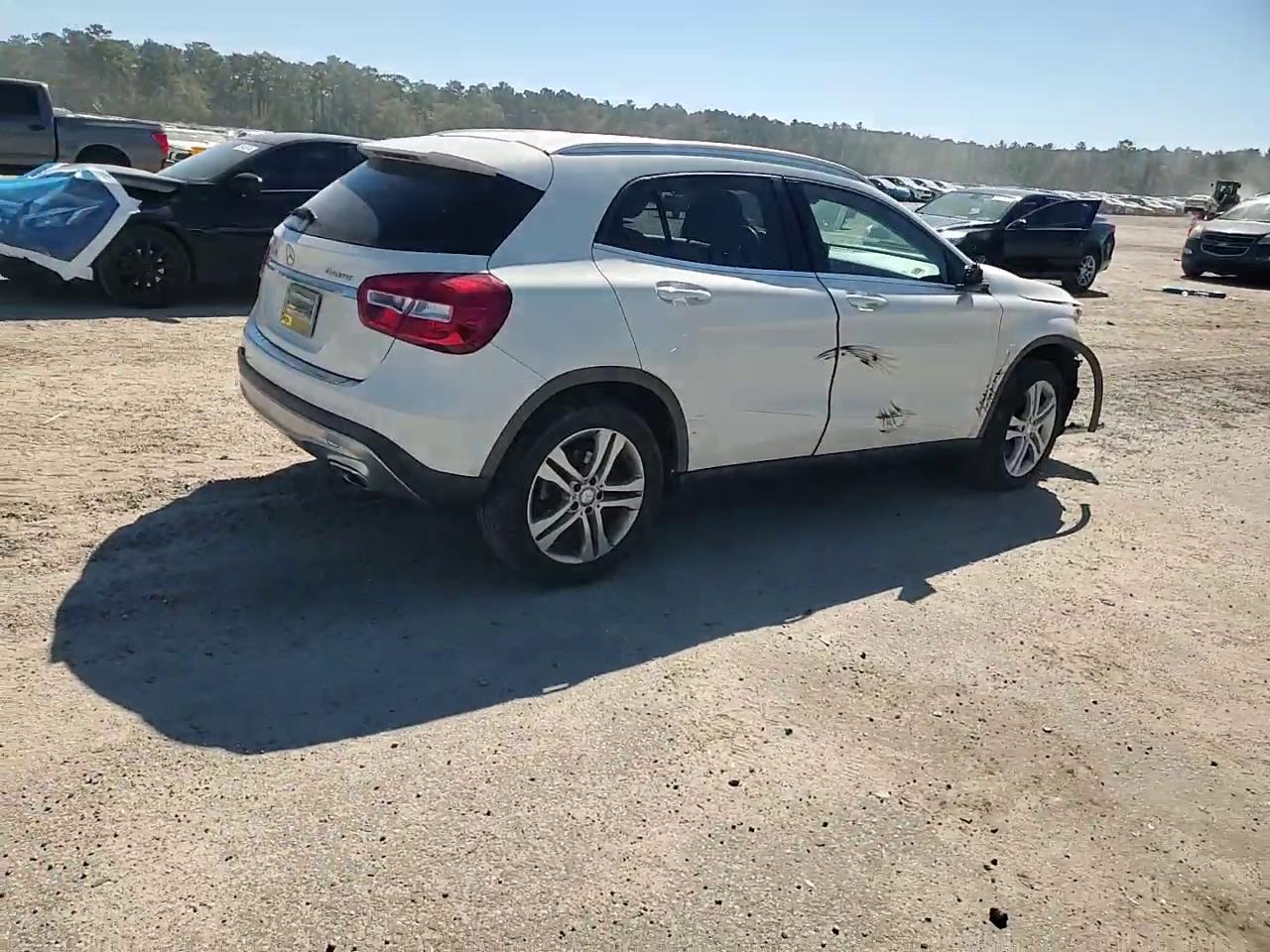 Фото: WDCTG4GB8GJ234487