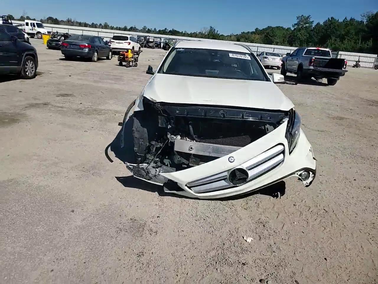 Фото: WDCTG4GB8GJ234487