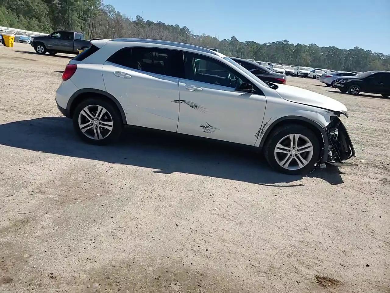 Фото: WDCTG4GB8GJ234487