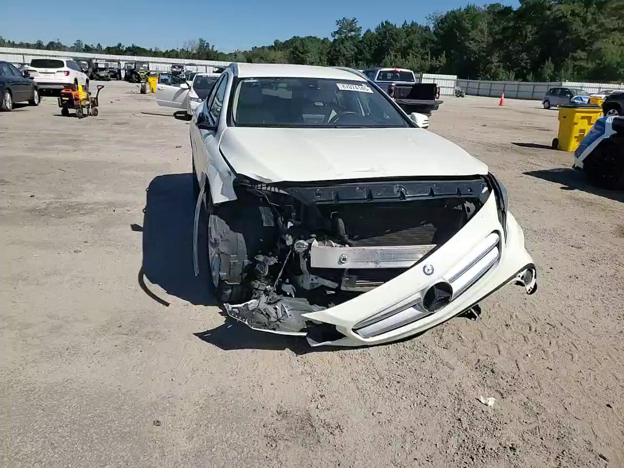 Фото: WDCTG4GB8GJ234487