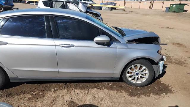 2015 Ford Fusion S VIN: 3FA6P0G79FR182949 Lot: 87085535