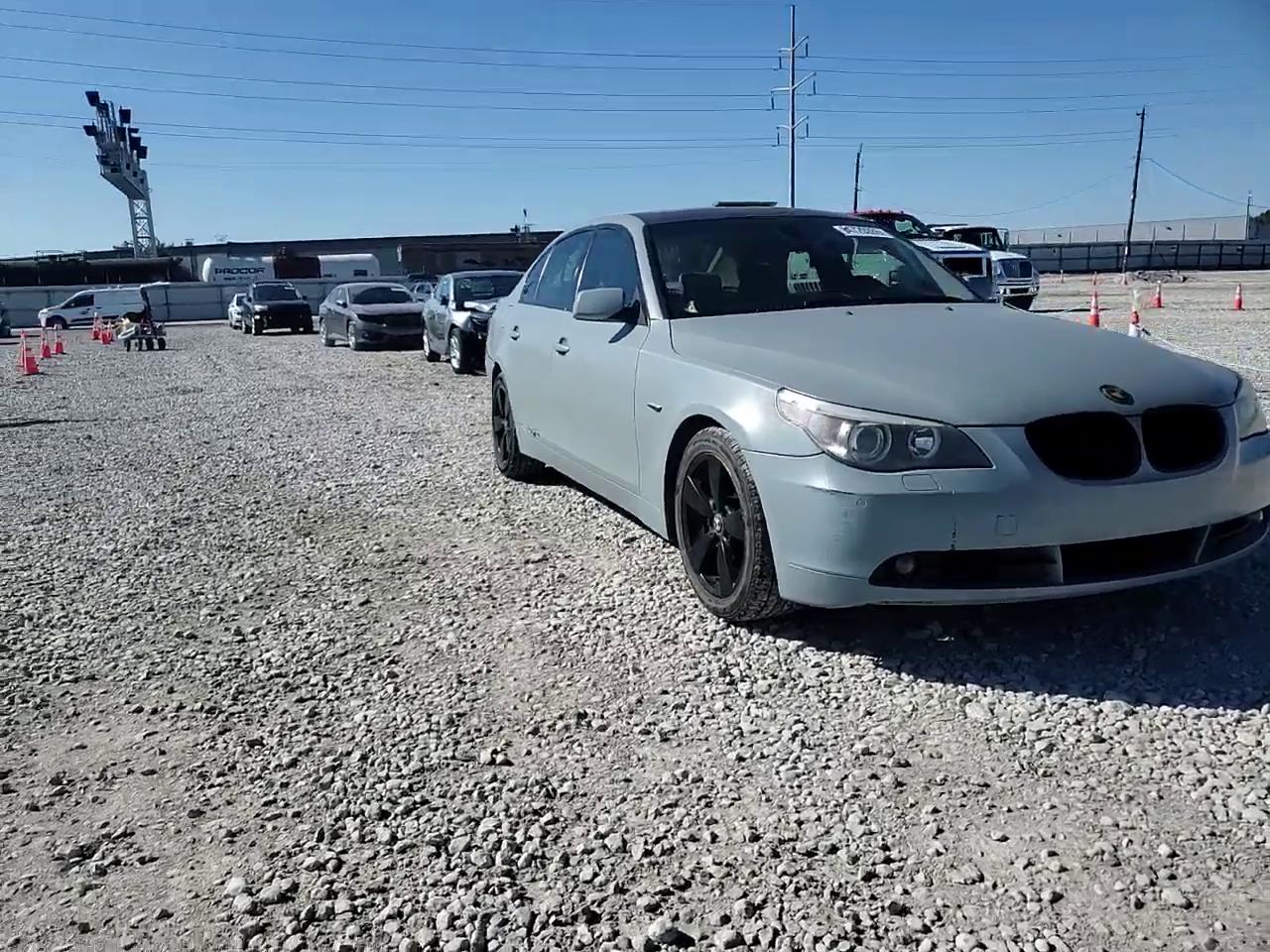 Фото: WBANF73567CU28262