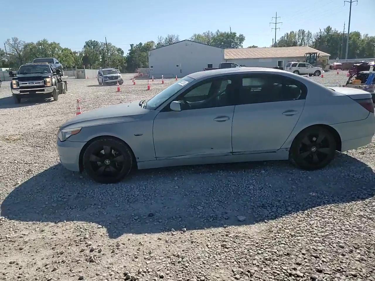 Фото: WBANF73567CU28262