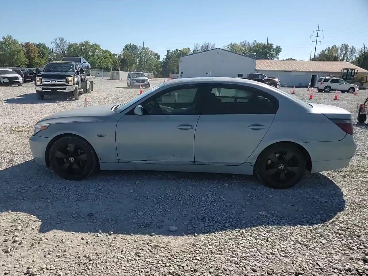 Фото: WBANF73567CU28262