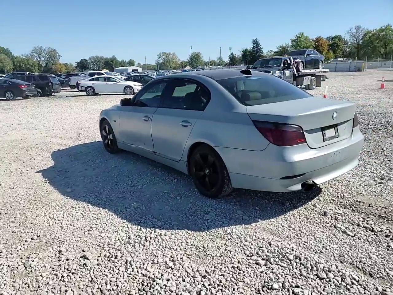 Фото: WBANF73567CU28262