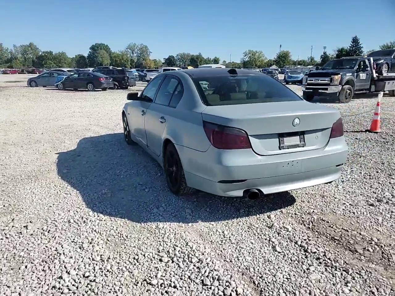 Фото: WBANF73567CU28262