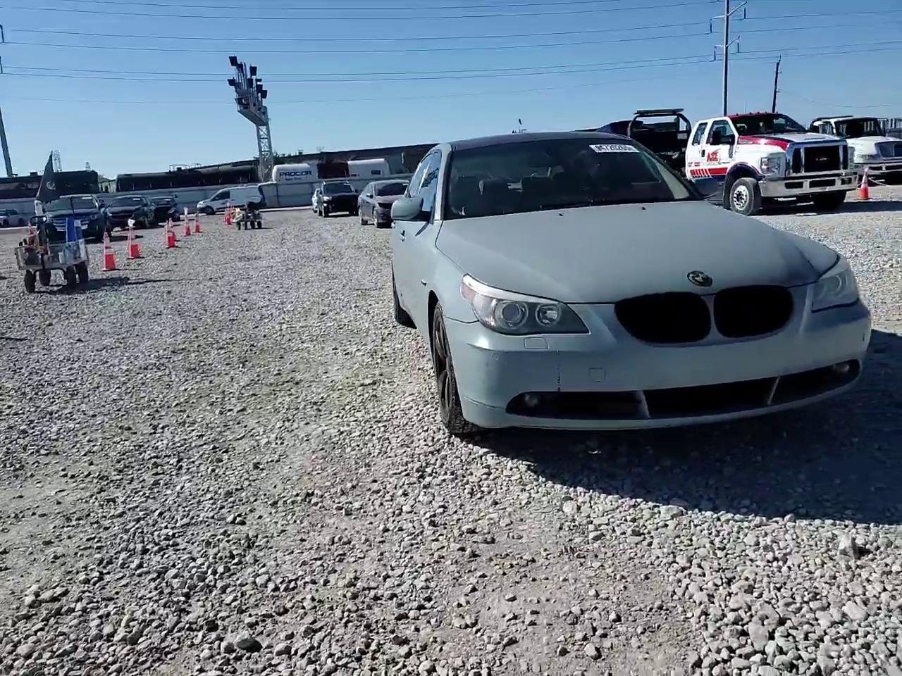 Фото: WBANF73567CU28262