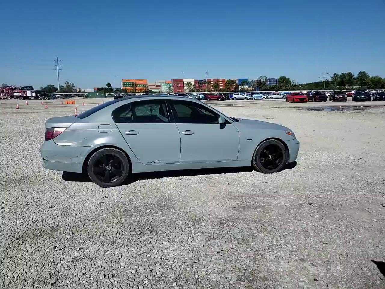 Фото: WBANF73567CU28262