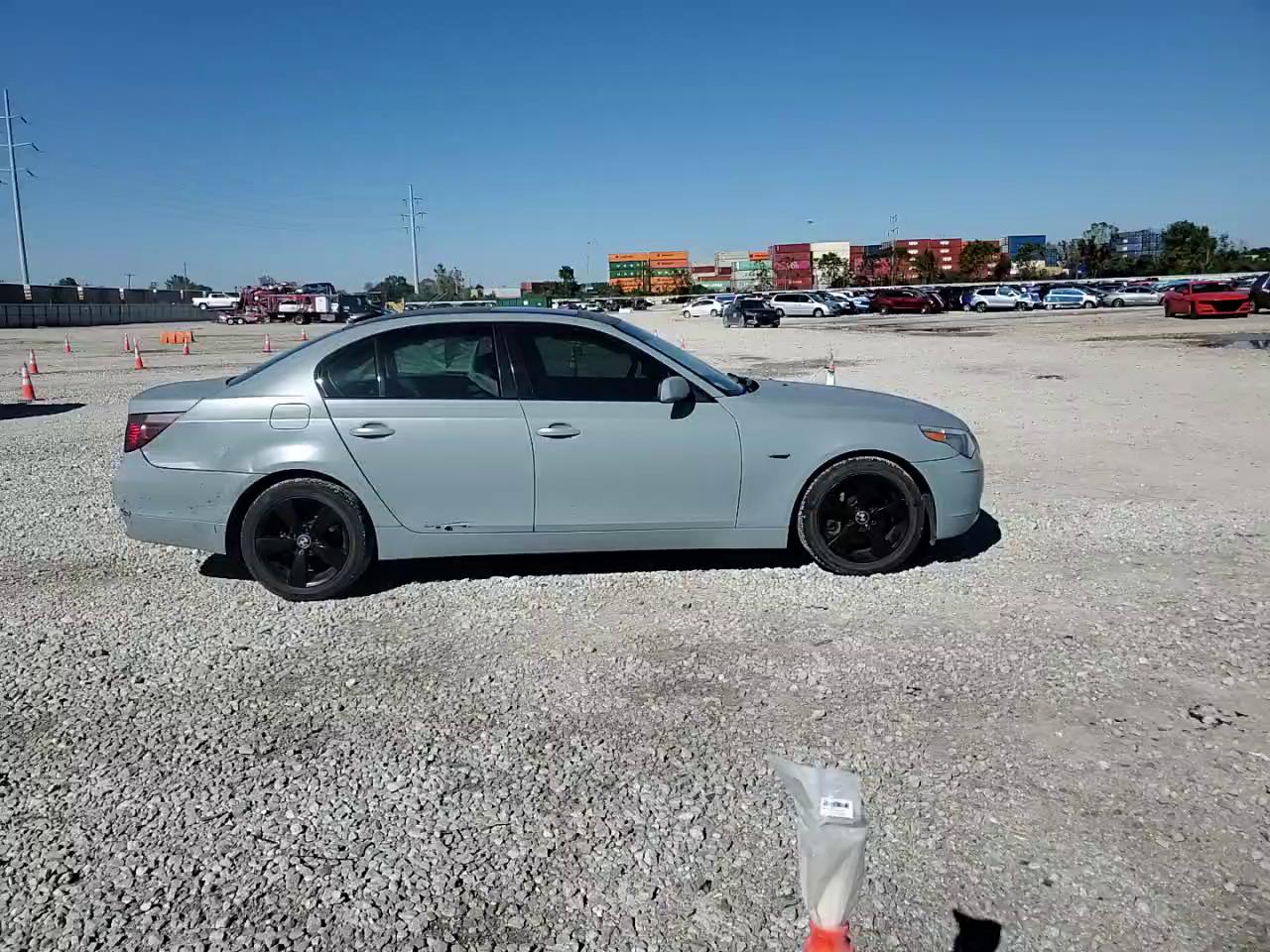 Фото: WBANF73567CU28262