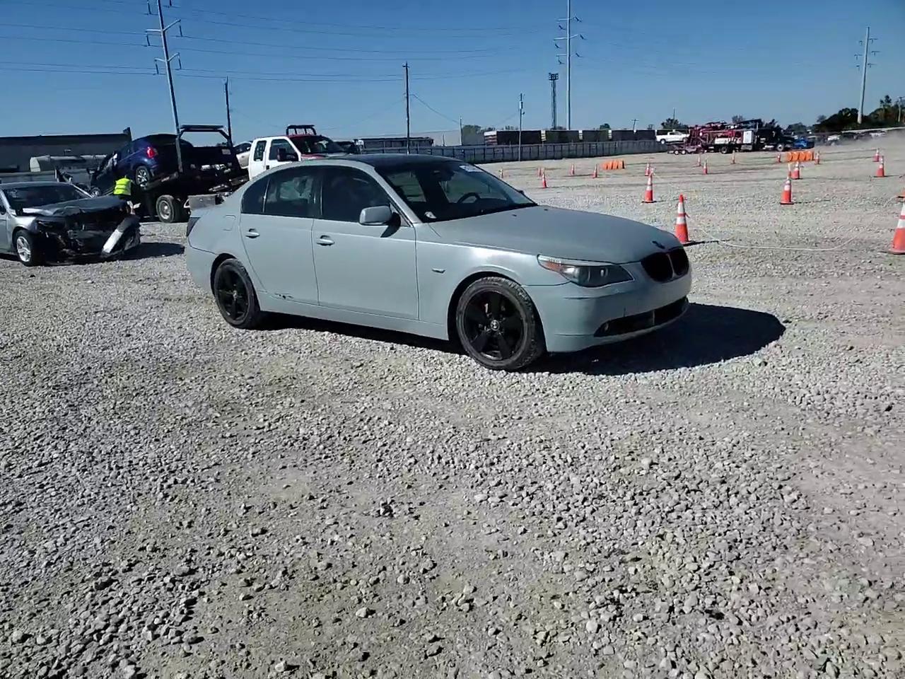 Фото: WBANF73567CU28262