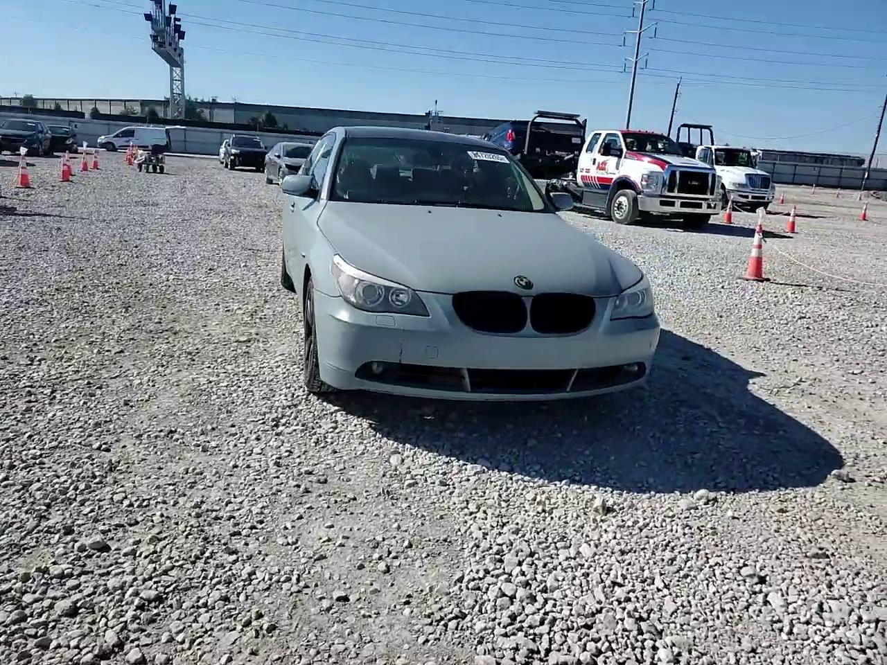 Фото: WBANF73567CU28262