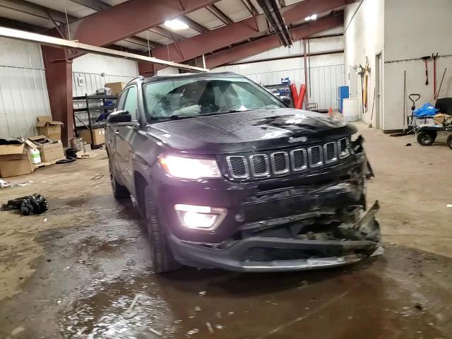 2018 Jeep Compass Limited VIN: 3C4NJDCB5JT402950 Lot: 90399205