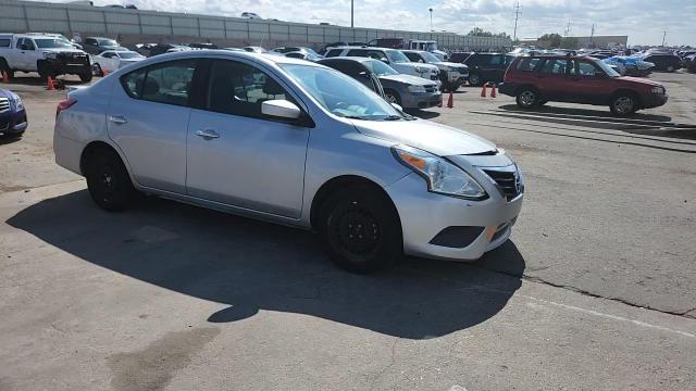 2019 Nissan Versa S VIN: 3N1CN7AP1KL851221 Lot: 85698165