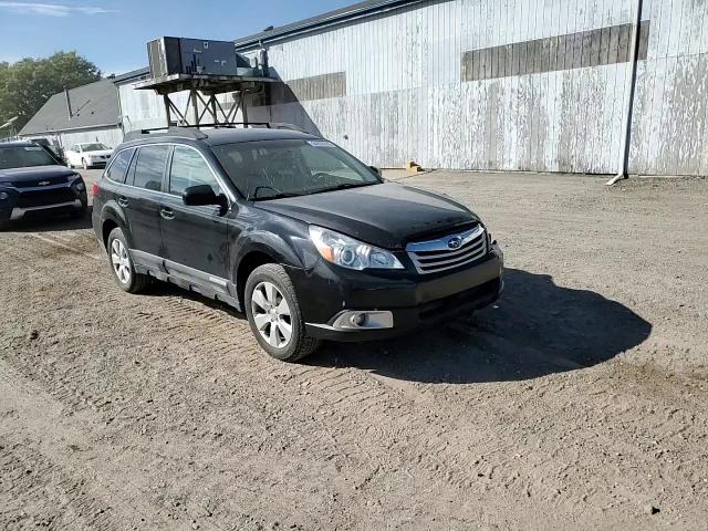 2011 Subaru Outback 2.5I Premium VIN: 4S4BRCCC4B3321901 Lot: 84803055