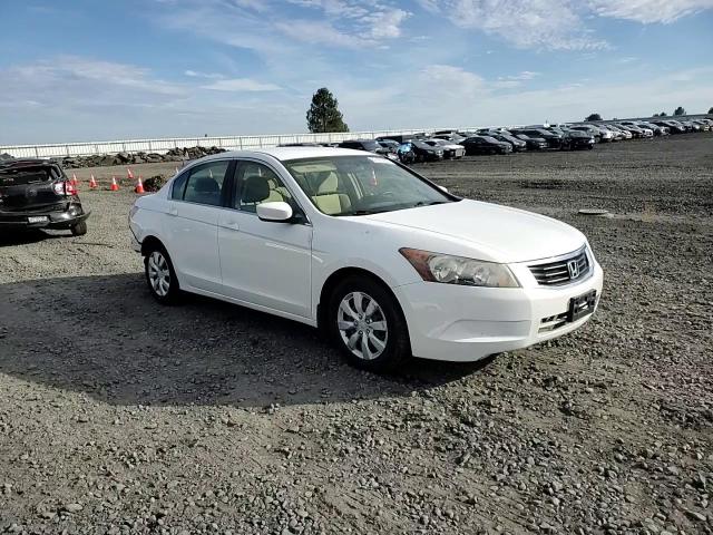 2008 Honda Accord Lx VIN: JHMCP26388C008118 Lot: 87476785