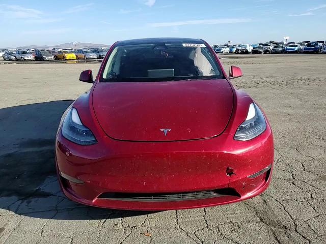 2024 Tesla Model Y VIN: 7SAYGDED8RF129624 Lot: 82252585