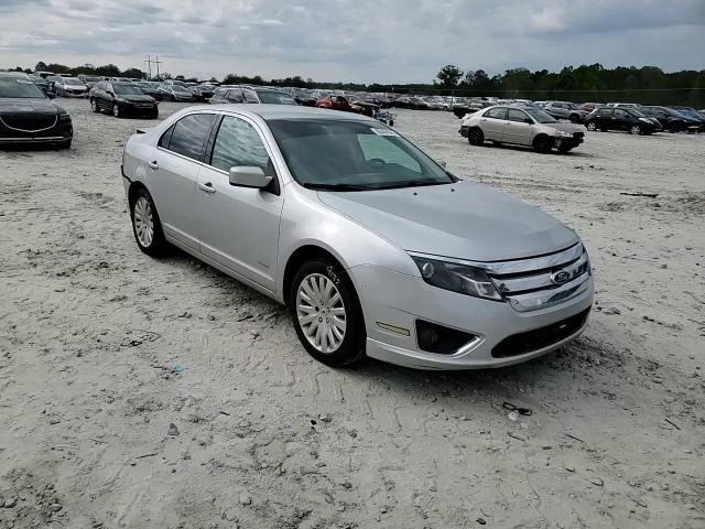 2010 Ford Fusion Hybrid VIN: 3FADP0L32AR384907 Lot: 82408925