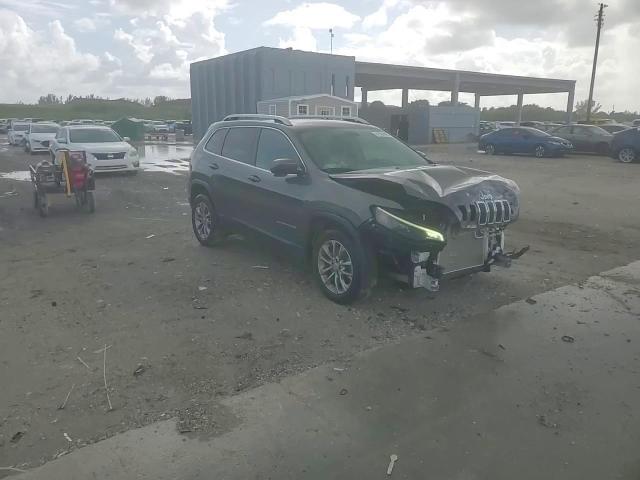 2020 Jeep Cherokee Latitude Plus VIN: 1C4PJLLB7LD653089 Lot: 81928485