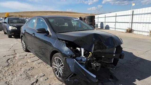 2024 Kia Forte Gt Line VIN: 3KPF54AD3RE796106 Lot: 82599675