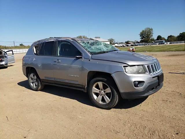 2016 Jeep Compass Sport VIN: 1C4NJCBA7GD675065 Lot: 82258335