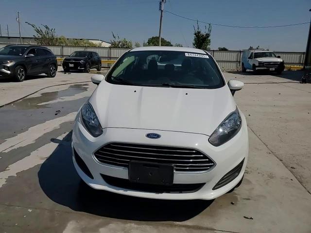 2017 Ford Fiesta Se VIN: 3FADP4BJ8HM145215 Lot: 84744395