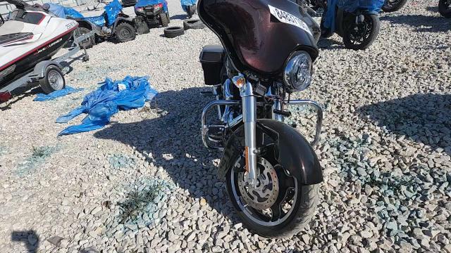2011 Harley-Davidson Flhx VIN: 1HD1KB416BB673703 Lot: 84837105