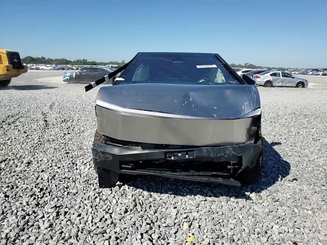2025 Tesla Cybertruck VIN: 7G2CEHEEXSA060691 Lot: 82456235