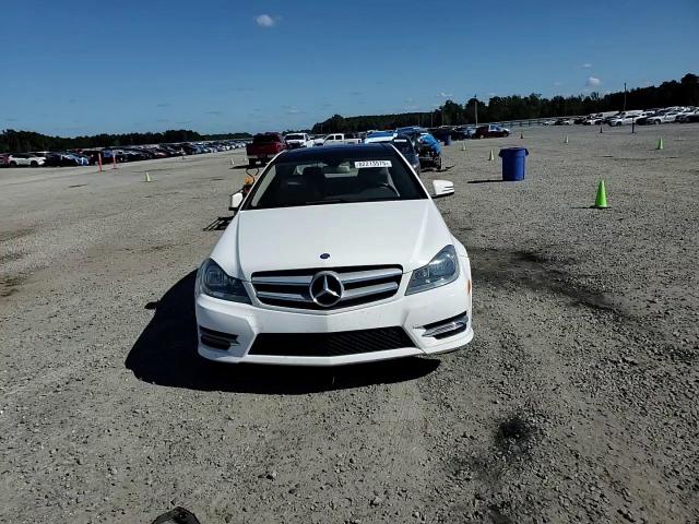 2013 Mercedes-Benz C 250 VIN: WDDGJ4HB1DG077729 Lot: 82213575