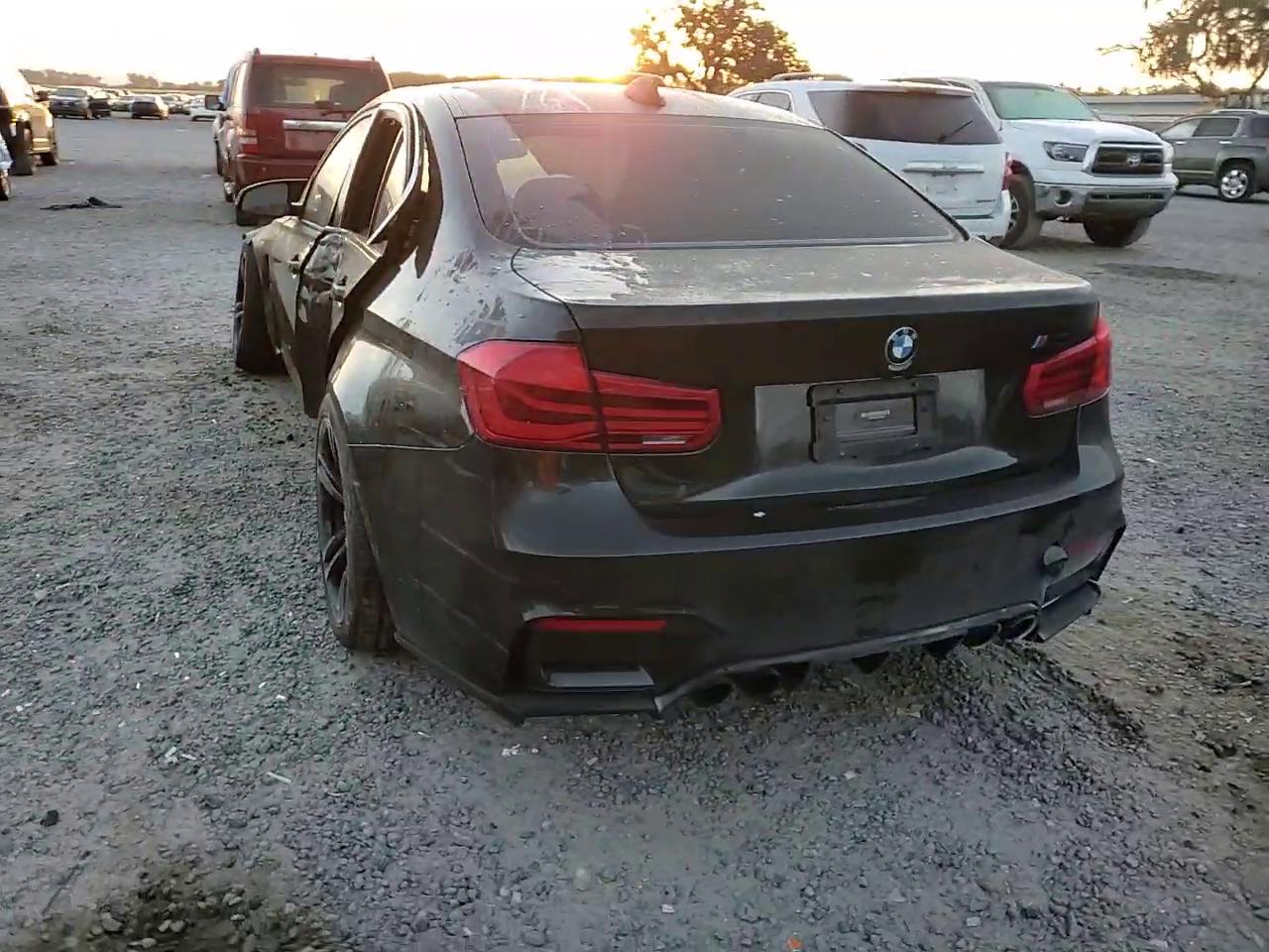 Фото: WBS8M9C53H5G42287