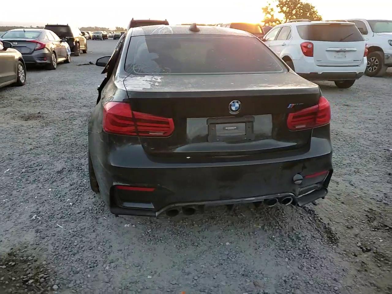 Фото: WBS8M9C53H5G42287