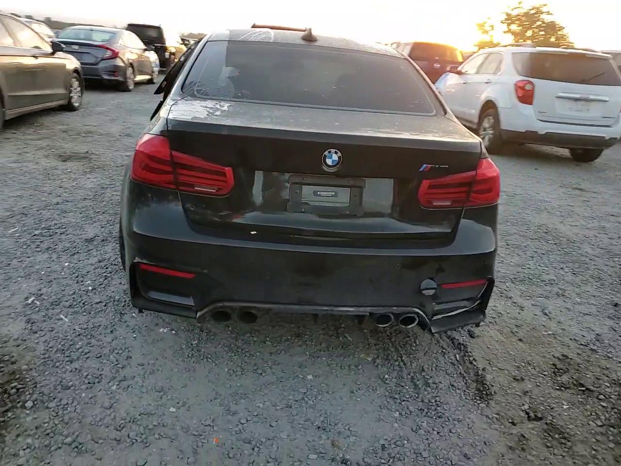 Фото: WBS8M9C53H5G42287