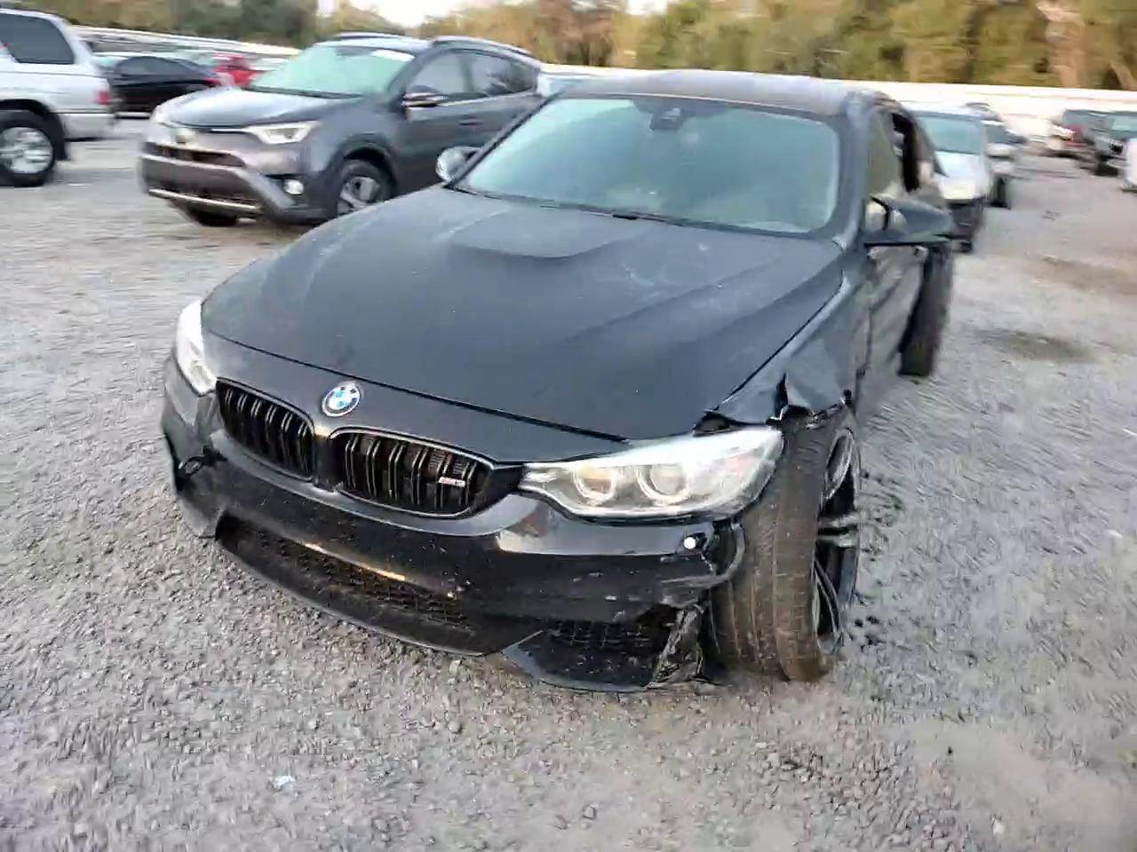 Фото: WBS8M9C53H5G42287