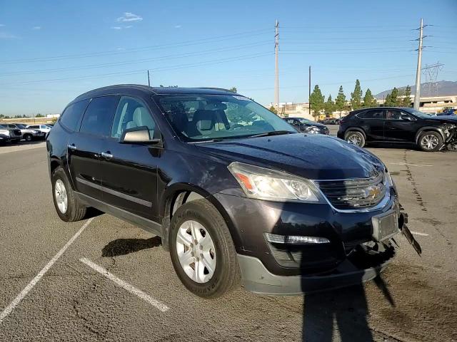 2017 Chevrolet Traverse Ls VIN: 1GNKRFKD3HJ310089 Lot: 82407475