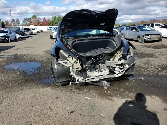 2023 Tesla Model Y VIN: 7SAYGDEE2PF758186 Lot: 90446595