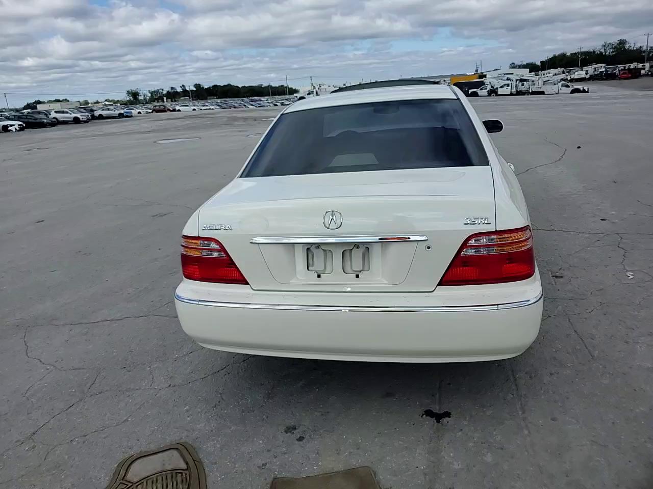 Фото: JH4KA96521C002523